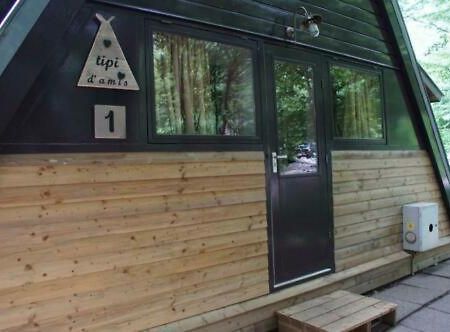فيلا Tipi D'Amis دربي المظهر الخارجي الصورة